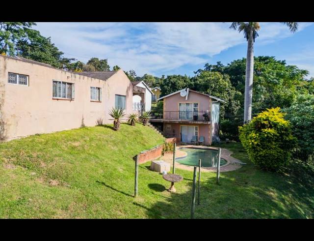 4 BEDROOM HOUSE FOR SALE IN QUEENSBURGH CENTRAL